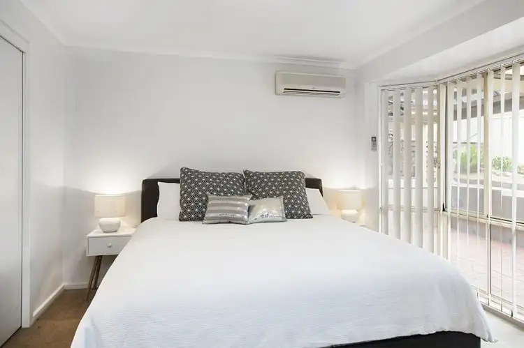 Third view of Homely house listing, 4 Huxley Drive, Horsley NSW 2530