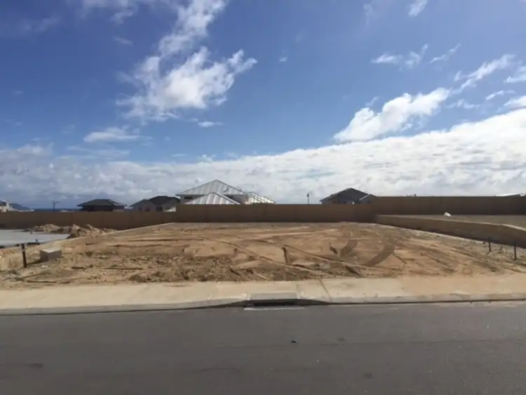 Lot 2002, LOT Lot 2002, 66 Venice Entrance, Iluka WA 6028