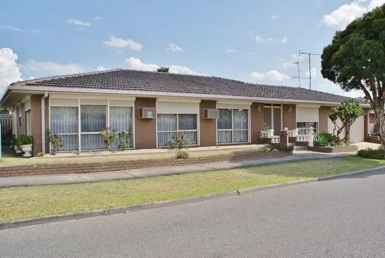 Second view of Homely house listing, 6 Saxtons Drive, Moe VIC 3825