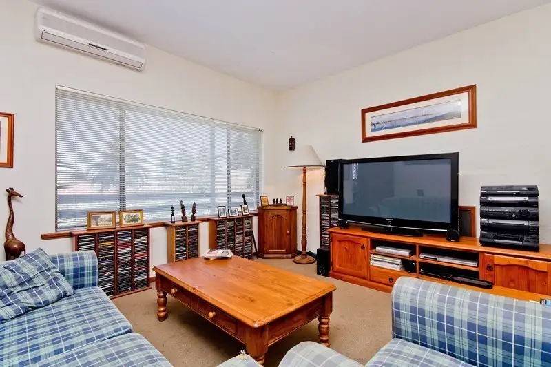 Main view of Homely unit listing, 4/4 Gloucester Street, Glenelg South SA 5045
