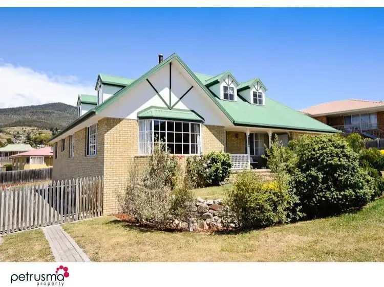 23 Chardonnay Drive, Berriedale TAS 7011