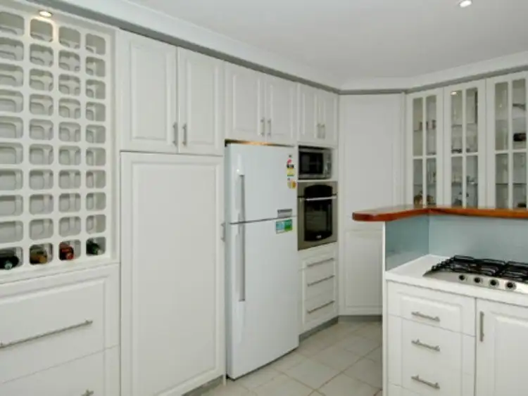 Seventh view of Homely house listing, 8 Isdell Place, Gosnells WA 6110