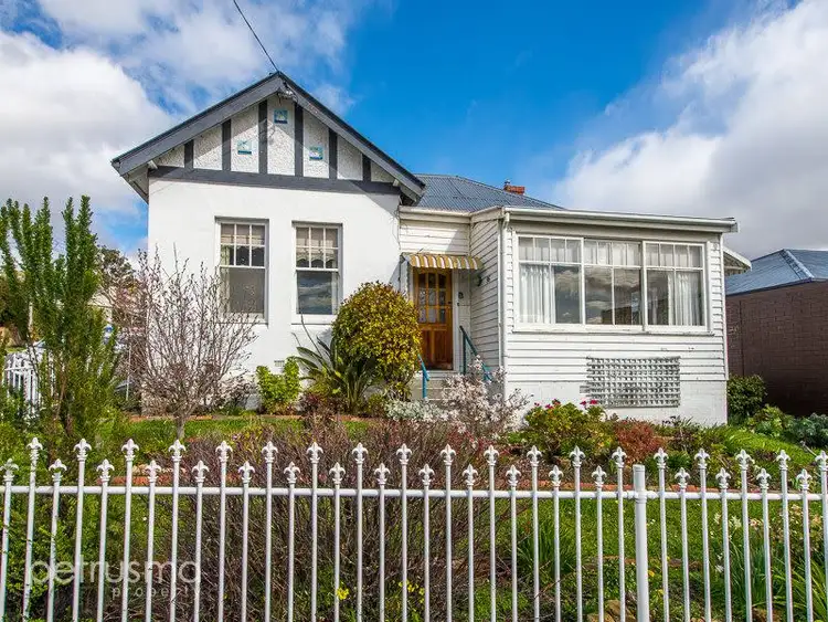 96 Augusta Road, Lenah Valley TAS 7008