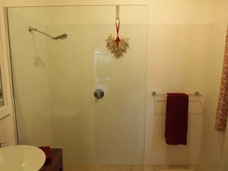 Sixth view of Homely house listing, 7 Alexandra Court, Bright VIC 3741