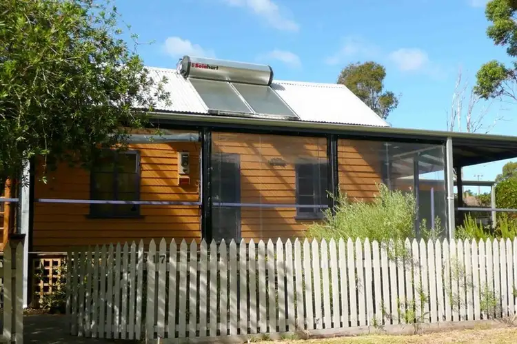 17 Welsh Street, Denmark WA 6333