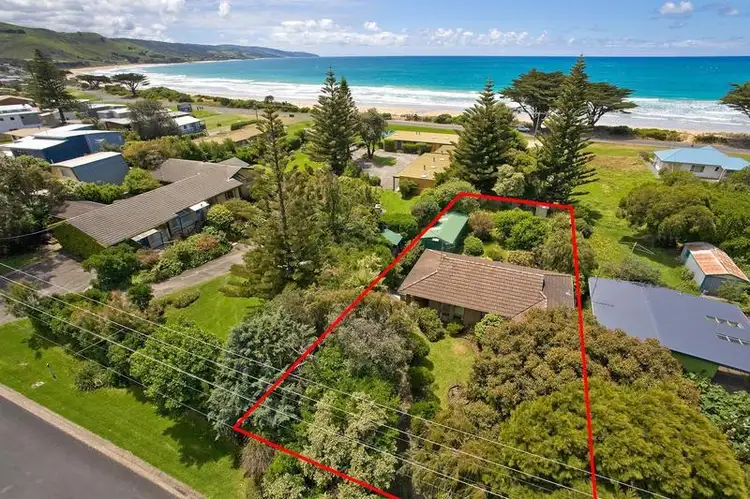 8 Casino Avenue, Apollo Bay VIC 3233