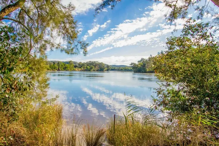 851 River Road, Lower Portland NSW 2756