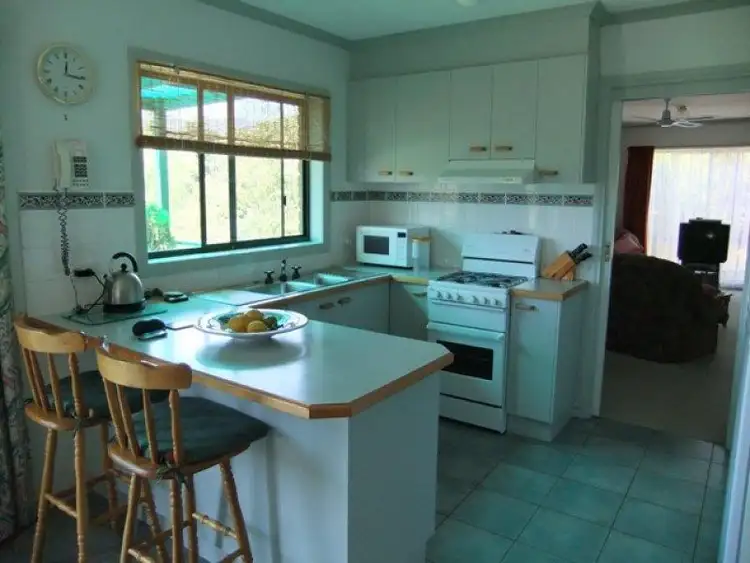 Seventh view of Homely townhouse listing, 1 Lewis Close, Bright VIC 3741