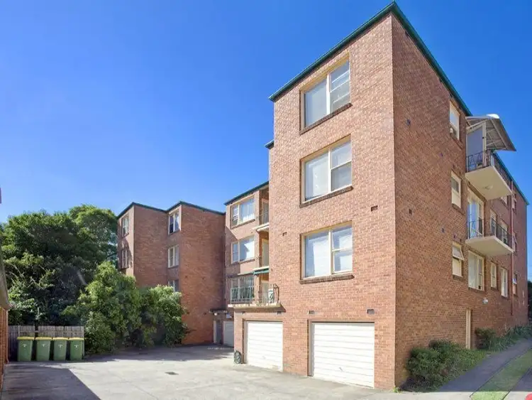 4/4 Loftus Street, Ashfield NSW 2131