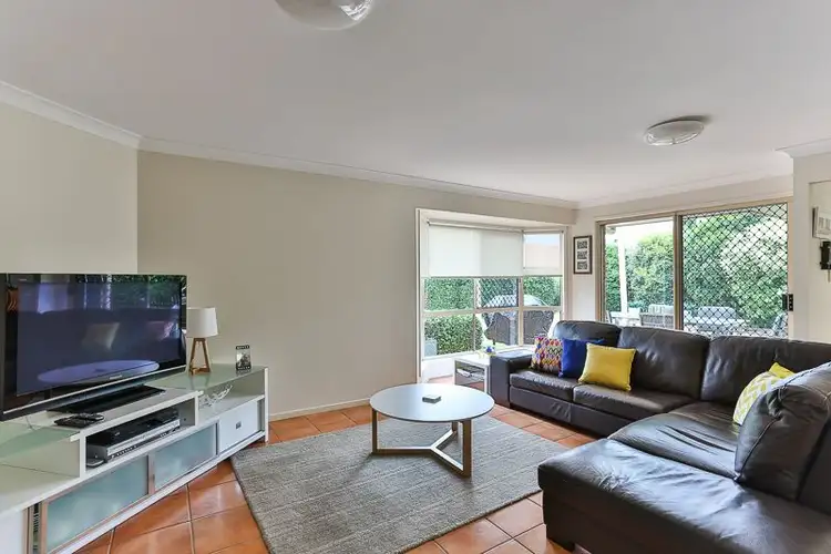Fifth view of Homely house listing, 10 Christina Court, Middle Ridge QLD 4350