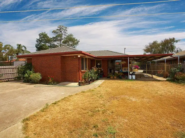 Fifth view of Homely house listing, 2 Loretta Crt, Seabrook VIC 3028
