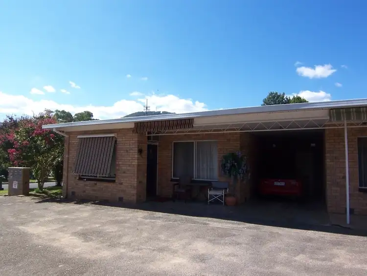 4/2 Butler Court, Bright VIC 3741