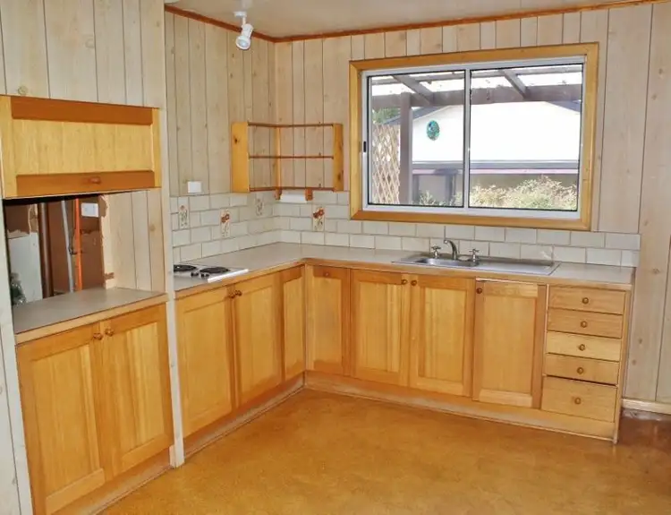 Sixth view of Homely house listing, 6 Koornalla Street, Newborough VIC 3825
