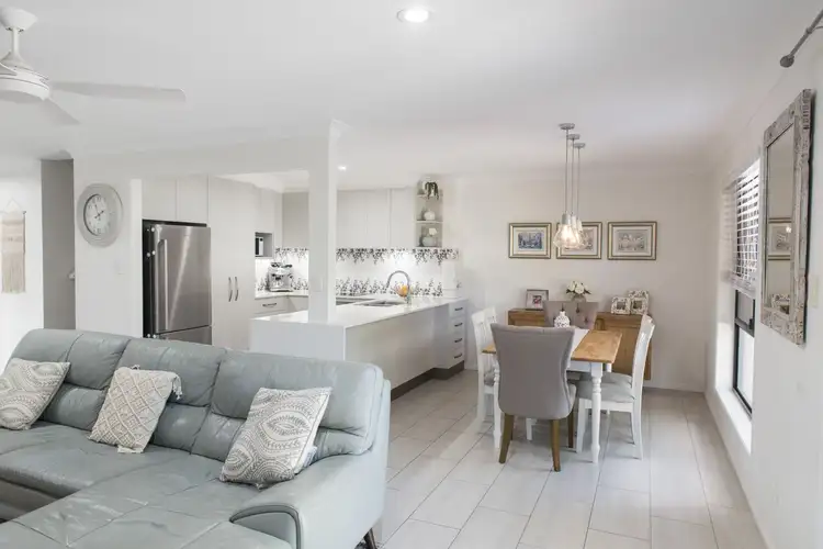 2/751 Ashmore Road, Molendinar QLD 4214