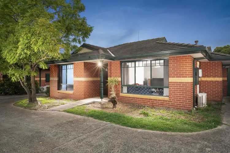 Second view of Homely unit listing, 3/4-6 Camdale Close, Hampton Park VIC 3976