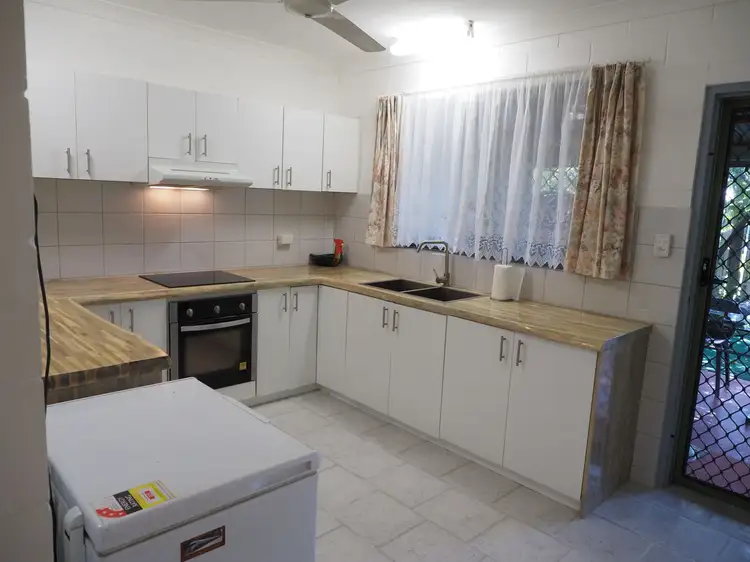 2/10 Rilstone Court, Moulden NT 830