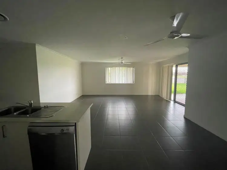 Third view of Homely house listing, 7 Freeman Close, Chinchilla QLD 4413