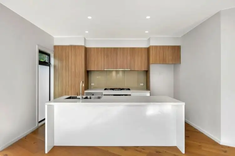Fifth view of Homely townhouse listing, 4/5-6 Lowe Court, Doncaster East VIC 3109