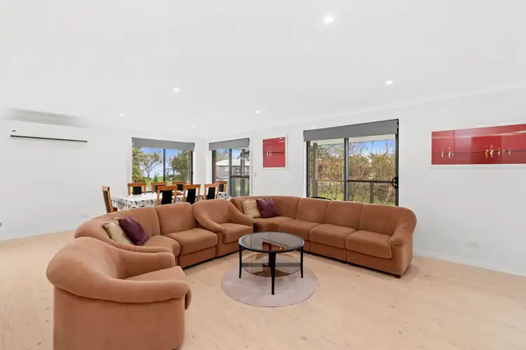 Sixth view of Homely house listing, 3 Timbara Crescent, Surfside NSW 2536