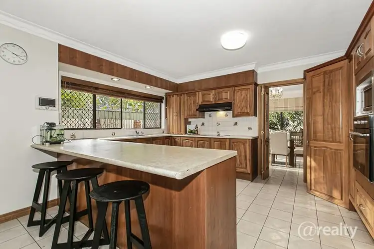 Sixth view of Homely house listing, 8 Bixby Court, Mcdowall QLD 4053