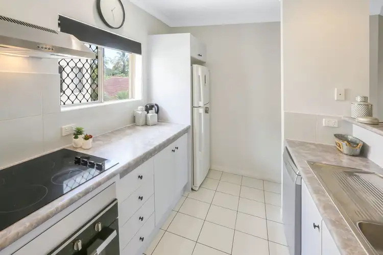 Seventh view of Homely apartment listing, 4/28 Springfield Crescent, Manoora QLD 4870