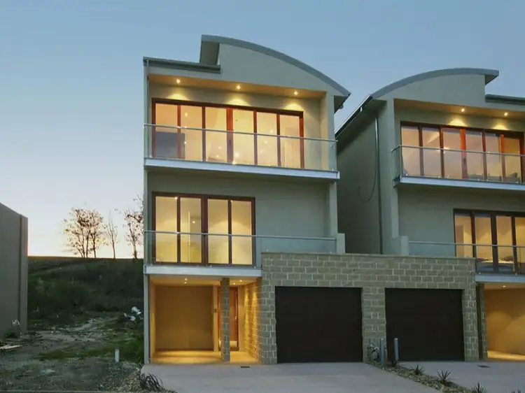 Main view of Homely unit listing, 11/20 Diamond Hills Drive, Greensborough VIC 3088