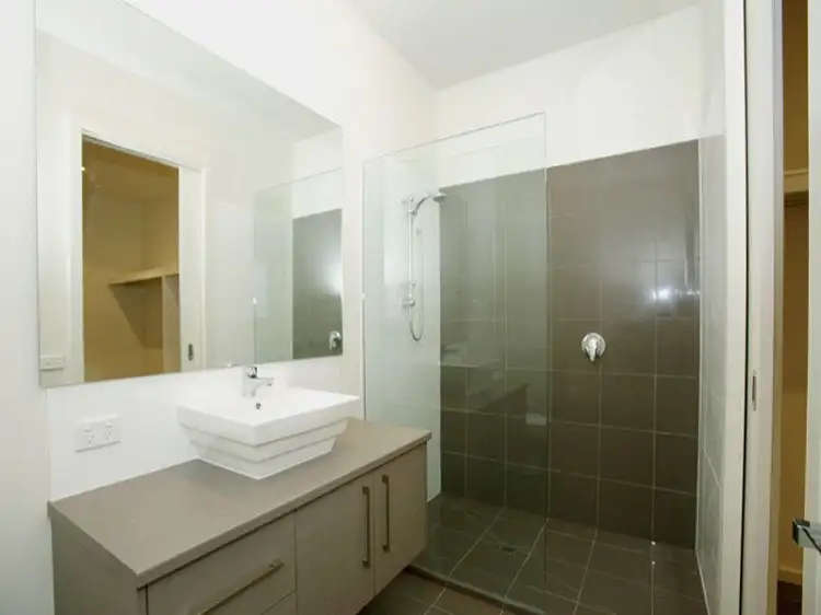 Fourth view of Homely unit listing, 11/20 Diamond Hills Drive, Greensborough VIC 3088