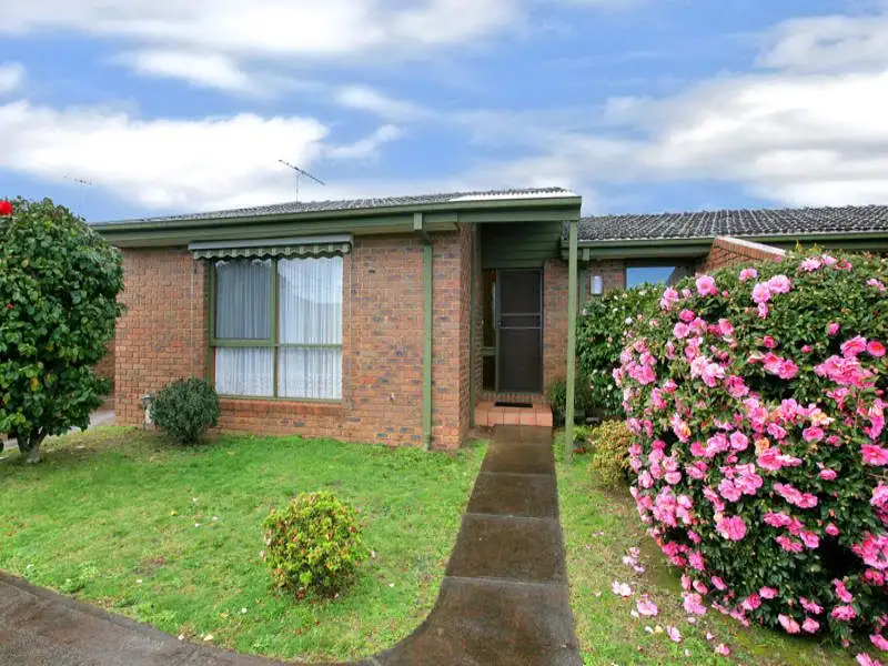 Main view of Homely unit listing, 2/16 Franklin Road, Doncaster East VIC 3109