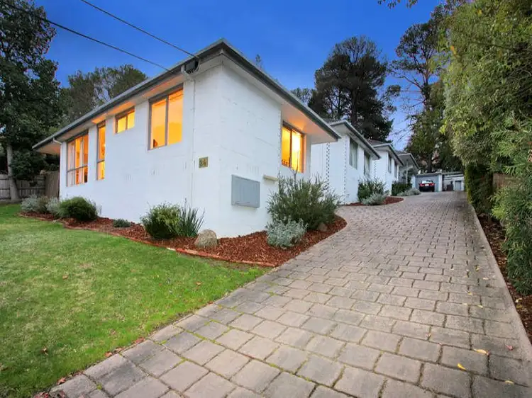 Main view of Homely unit listing, 1/24 Munro Street, Ringwood VIC 3134