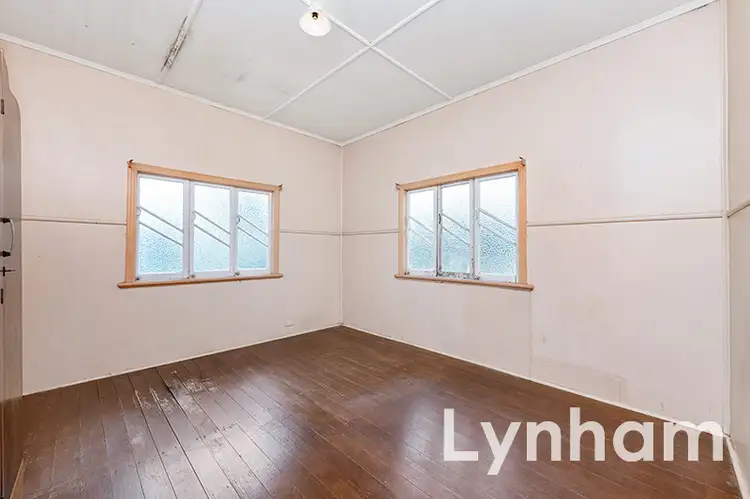 Sixth view of Homely house listing, 32 Montgomery Street, West End QLD 4810
