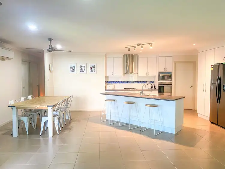 Fifth view of Homely house listing, 7 Vidar Crescent, Ooralea QLD 4740
