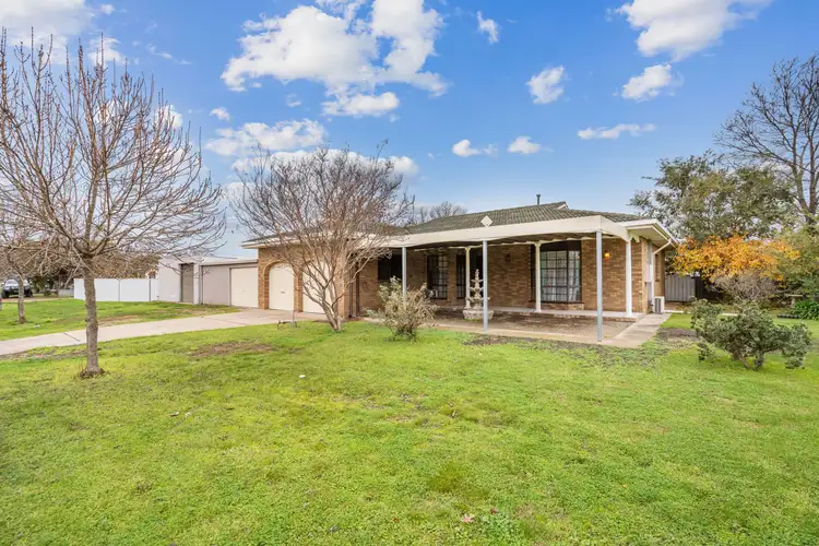 15 Green Street, Lockhart NSW 2656