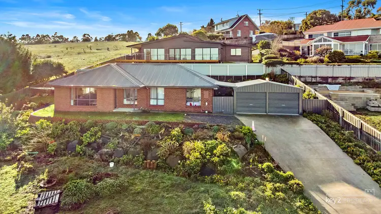 9 Ford Court, Newnham TAS 7248