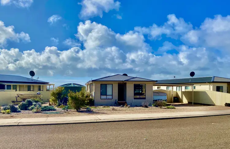 16 Wharff Street, Streaky Bay SA 5680