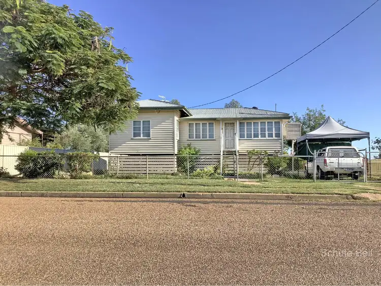 25 Eagle St, Longreach QLD 4730