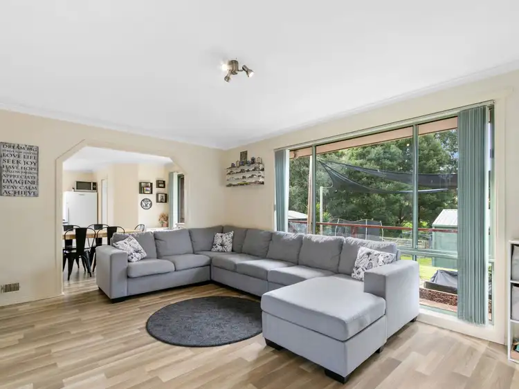 Fifth view of Homely house listing, 17 Hayes Drive, Warragul VIC 3820