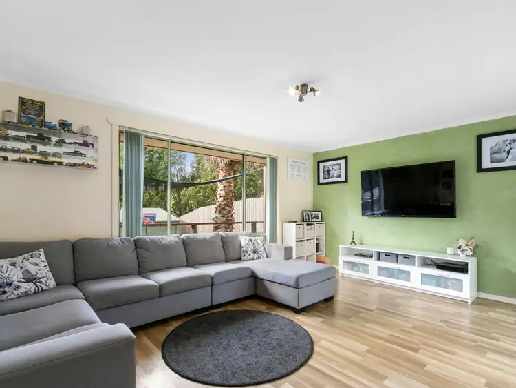 Sixth view of Homely house listing, 17 Hayes Drive, Warragul VIC 3820