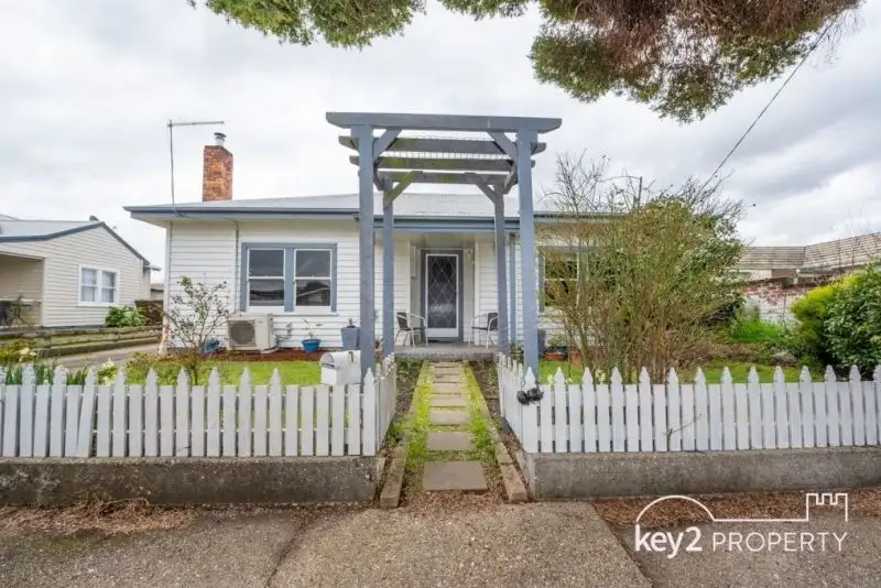 Main view of Homely house listing, 7 Tudor Avenue, Newstead TAS 7250