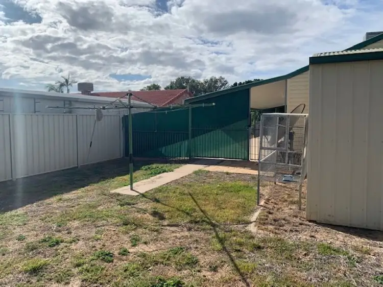Seventh view of Homely house listing, 10 Smith Place, Emerald QLD 4720