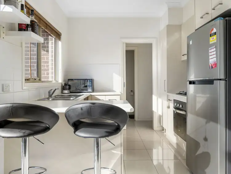 Fifth view of Homely unit listing, 2/6 Oberon Avenue, St Albans VIC 3021
