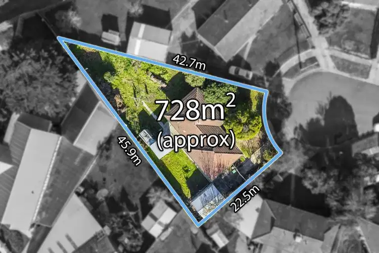Second view of Homely house listing, 4 Jones Court, Sunshine West VIC 3020