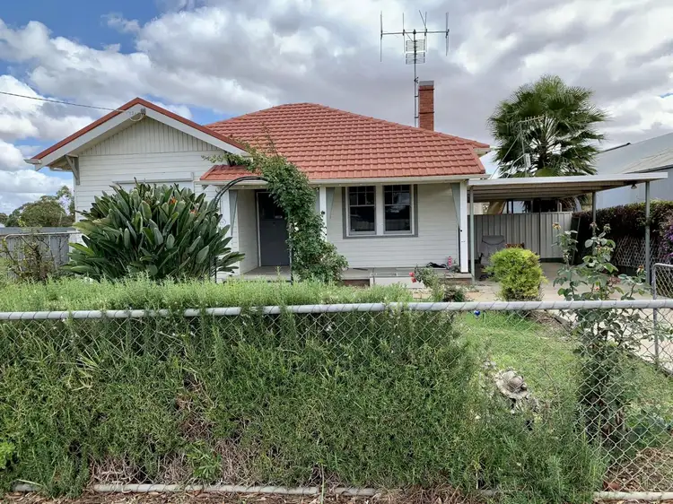33 Horace Street, Sea Lake VIC 3533