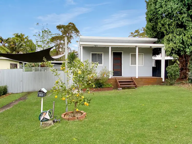 90 Bay Street, Balcolyn NSW 2264