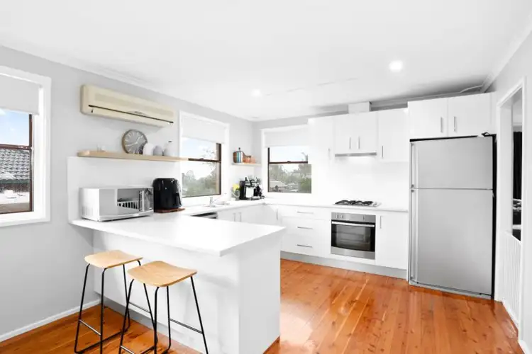 12 Scenic Circuit, Cranebrook NSW 2749