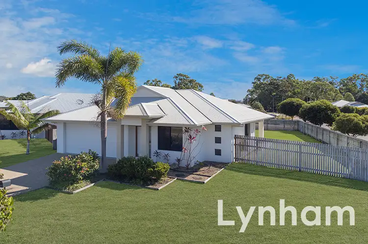 1 Lochern Way, Bushland Beach QLD 4818