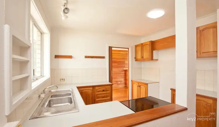 Sixth view of Homely house listing, 8 Peters Avenue, Summerhill TAS 7250