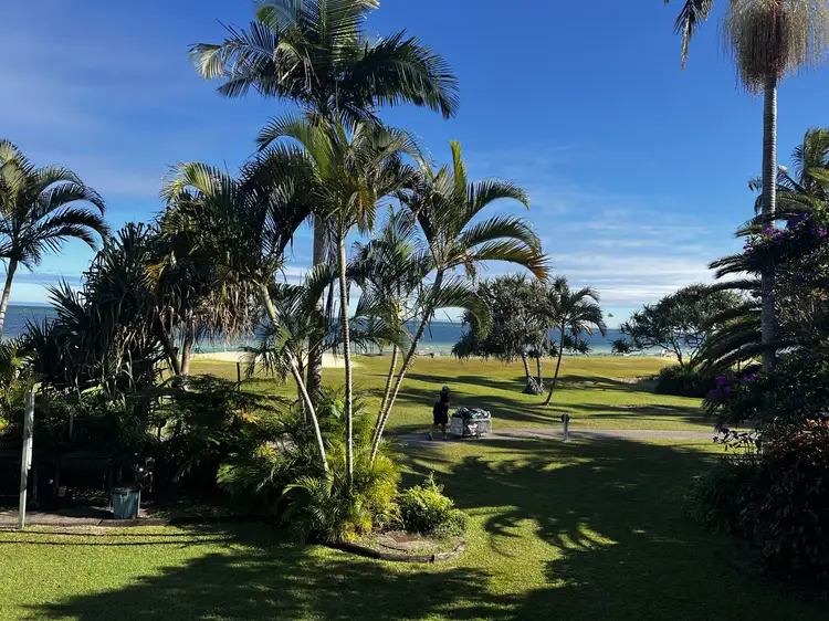 7/24 North Pass, Tangalooma QLD 4025