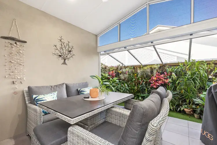 29/2-20 Island Drive, Urangan QLD 4655