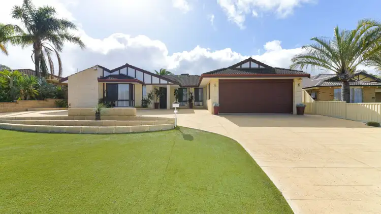 14 Underwood Grove, Kardinya WA 6163