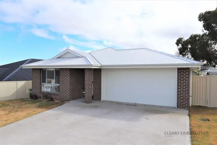 Main view of Homely house listing, 10 Fairleigh Place, Kelso NSW 2795